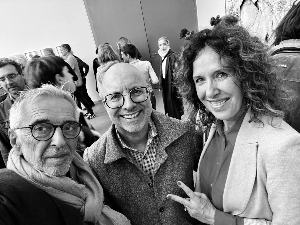 Mit dem Sammlungsleiter der Pinakothek der Moderne, Bernhard Schwenk und Wolf Heider-Sawall und Susanne Graue
