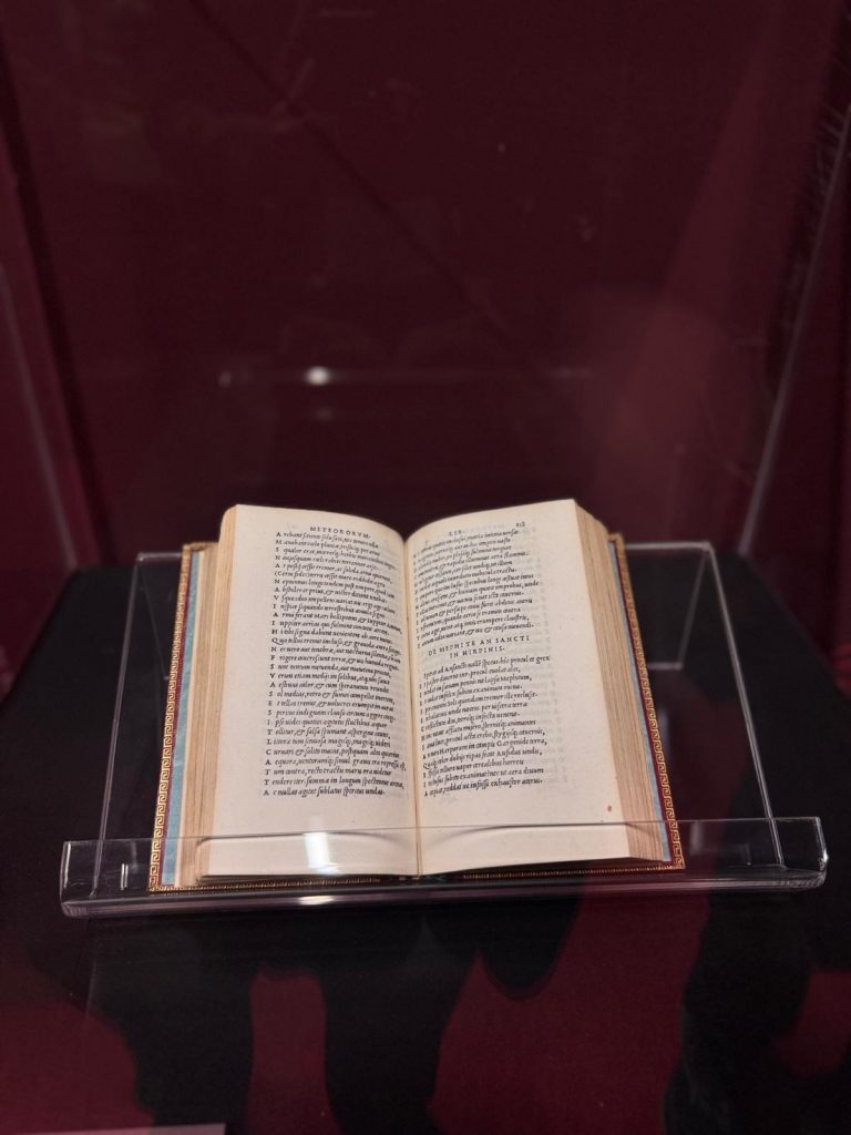 Aldus Manutius, Italienisches Generalkonsulat, Stadtlocke