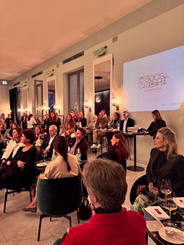 Mercedes Benz Art Collection BMW kulturelles Engagement Bayrische Staatsoper Stadtlocke Heider-Sawall