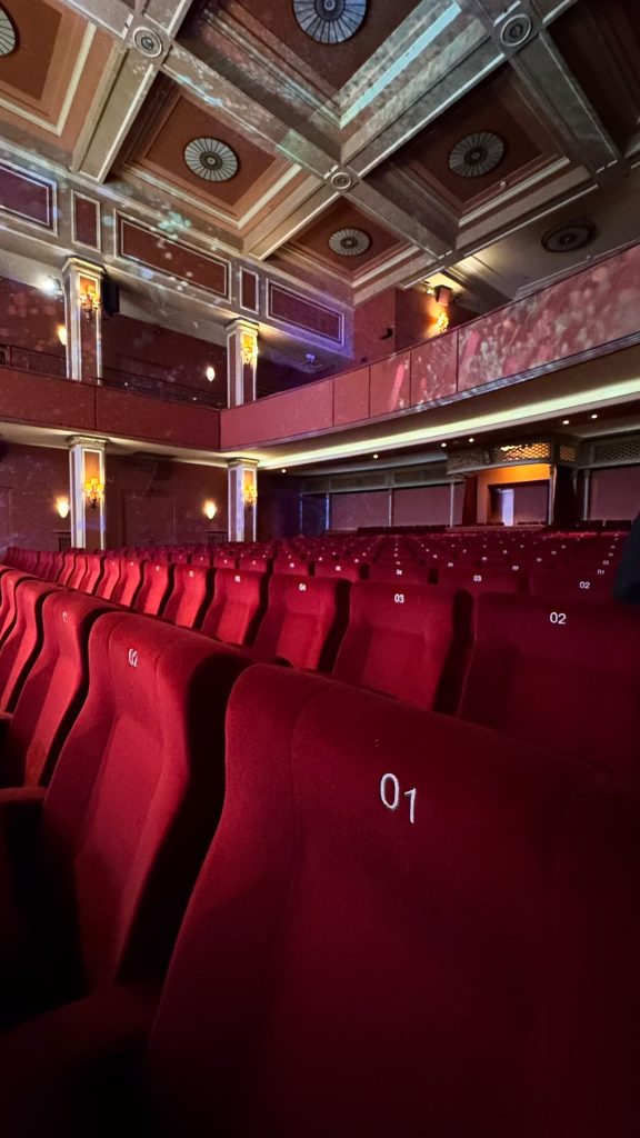 Das ehemalige Filmtheater am Sendlinger Tor in München, jetzt zur Kultureventstätte umgestaltet von Matthias Schlick hier im Bericht von STADTLOCKE