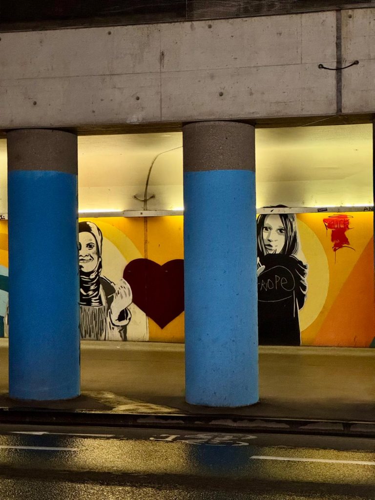 Graffiti in einer Unterführung in Salzburg fotografiert von Wolf Heider-Sawall