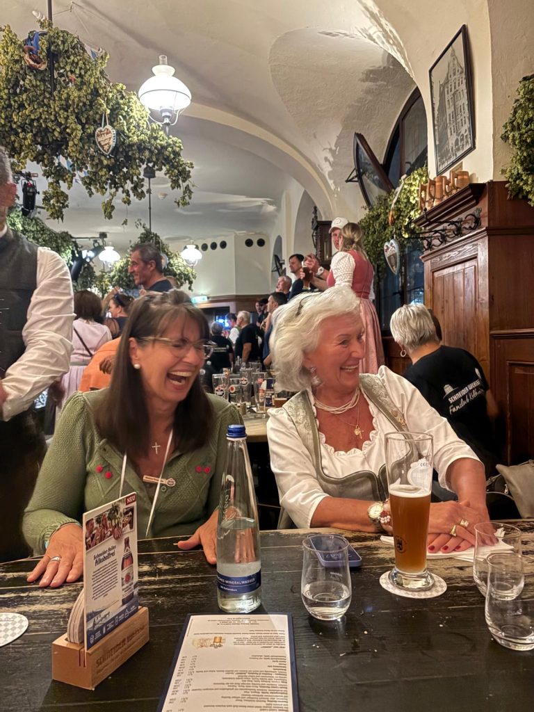 Uschi Ludwig und Margareta Schneider von Schneider Weisse