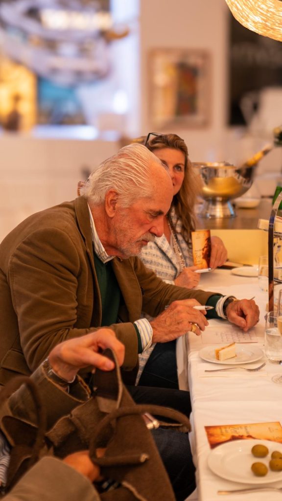 Hubertus Reygers und Corinna Pötzl-Irmisch beim Salon Valmont kuratiert von Stadtlocke